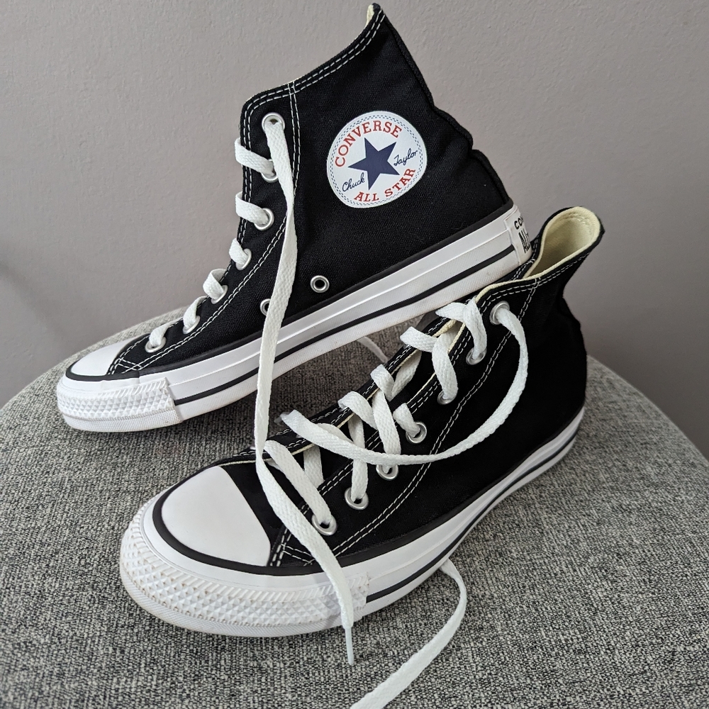 Converse- Black Chuck Taylor